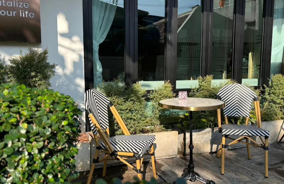 Patra Phrasing Boutique Hotel-1